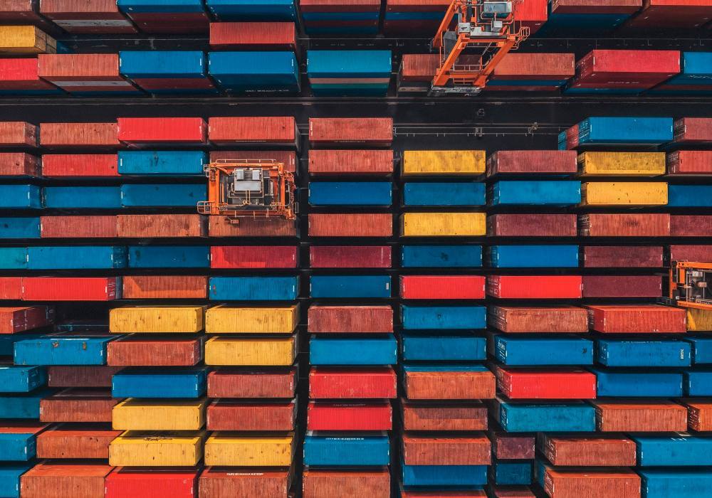 b13/container vs. Gridelements – Welche TYPO3-Erweiterung ist die bessere Wahl?